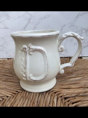Pier 1 Cream Ceramic Mug with Sculpted Handle Monogram D